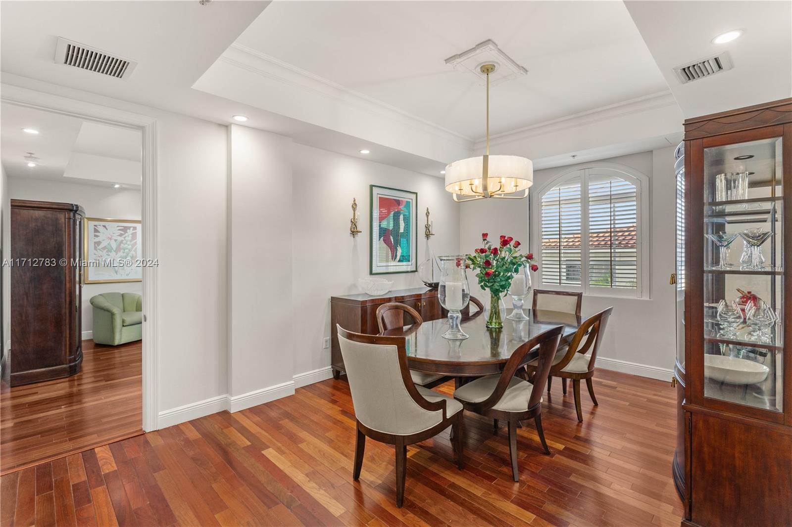 1121 Madruga Ave # 201
