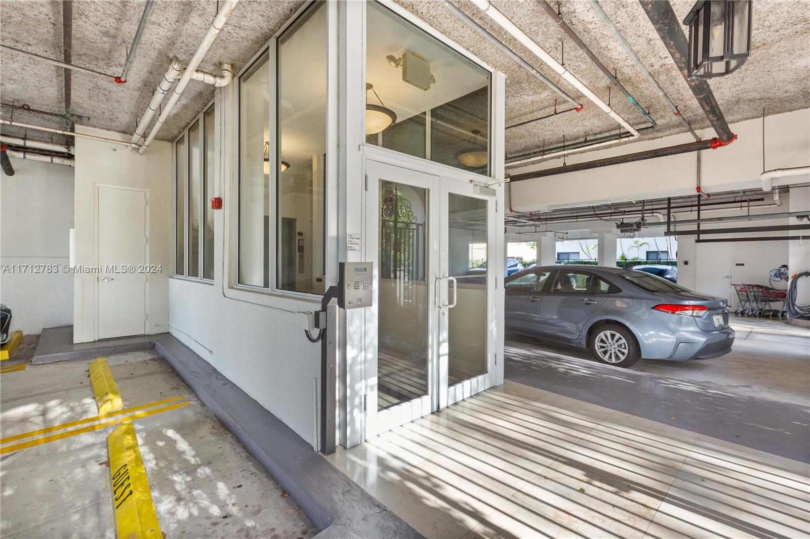 1121 Madruga Ave # 201