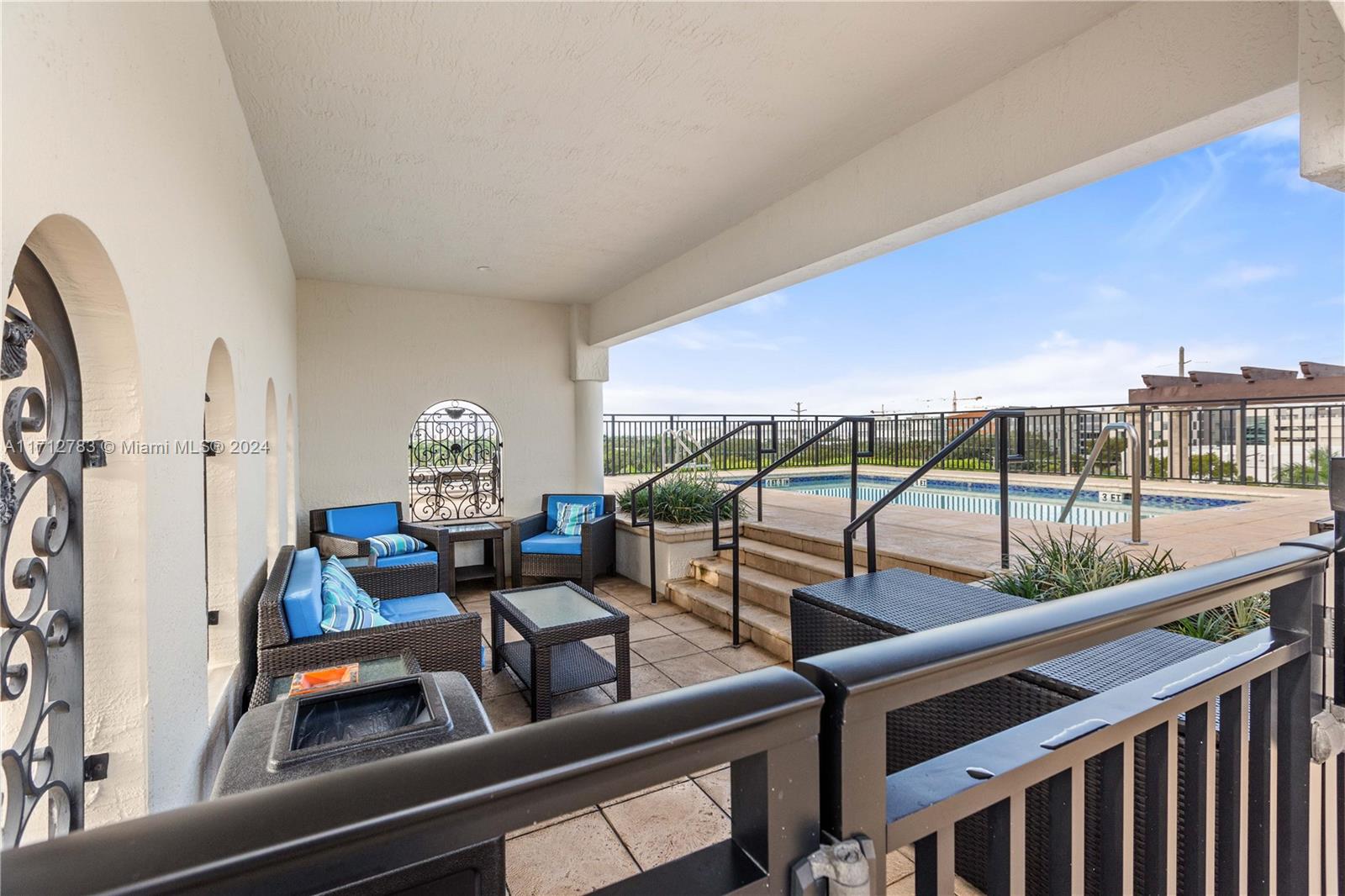 1121 Madruga Ave # 201