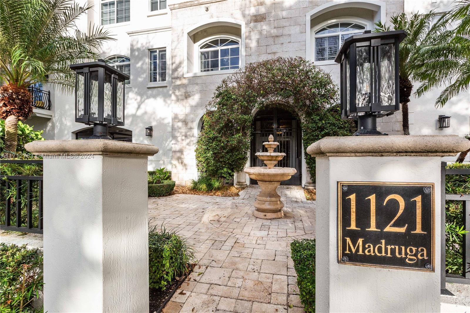 1121 Madruga Ave # 201