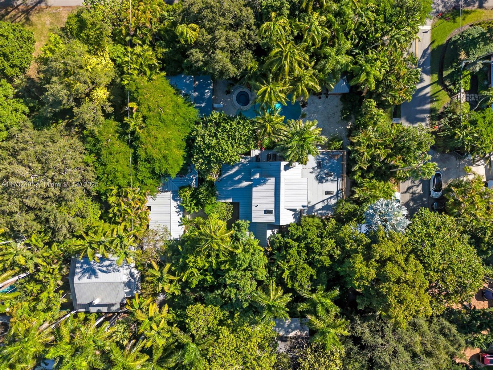 3613 Royal Palm Ave