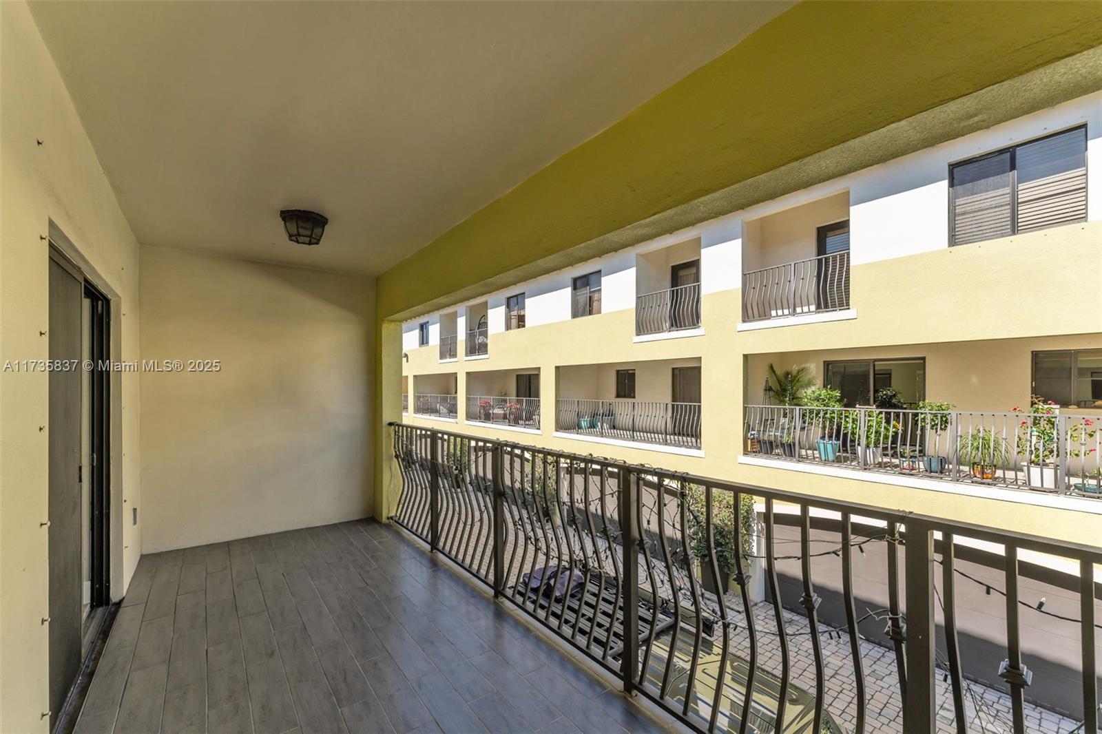 3204 Bird Ave # 115