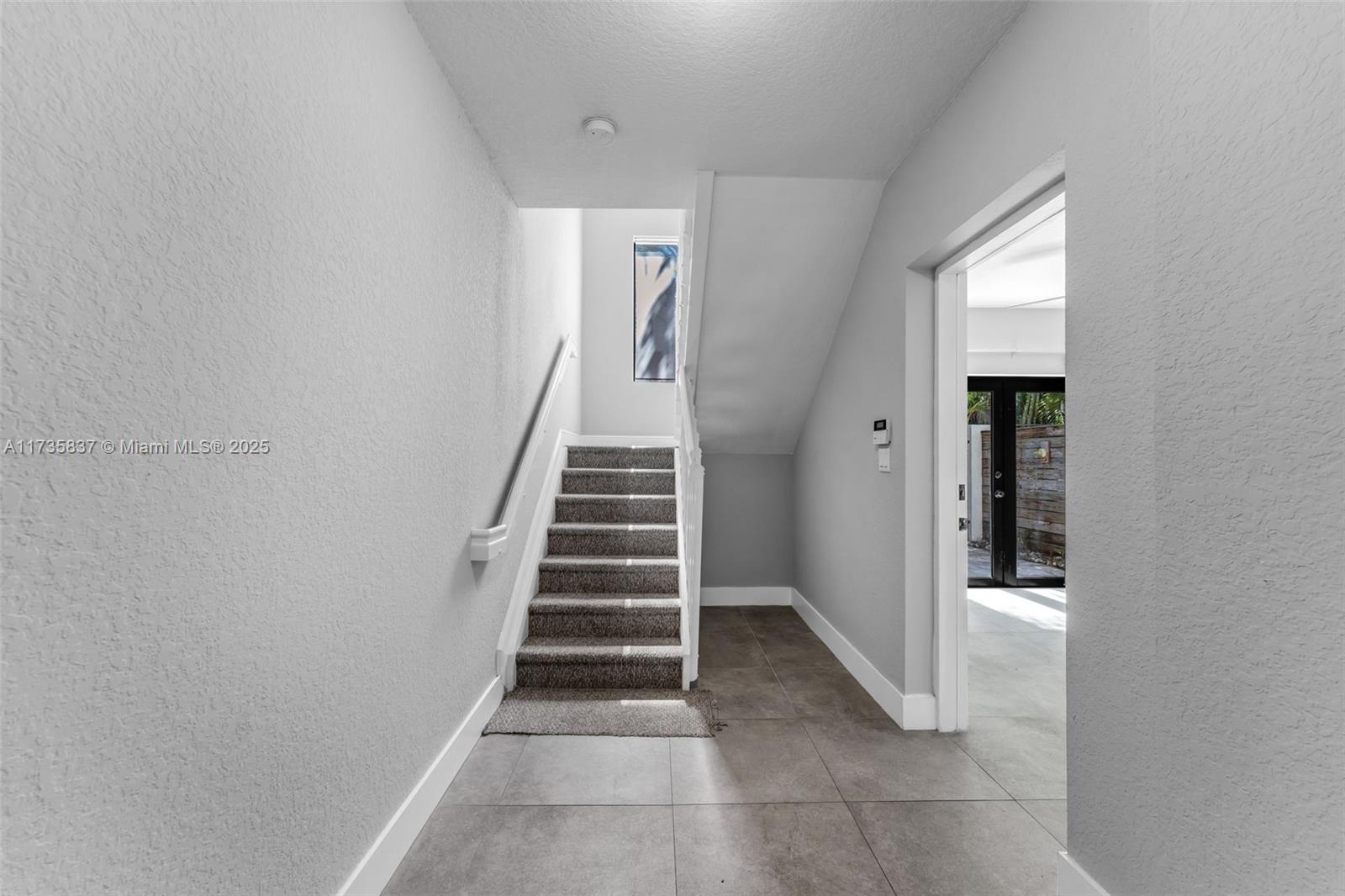 3204 Bird Ave # 115