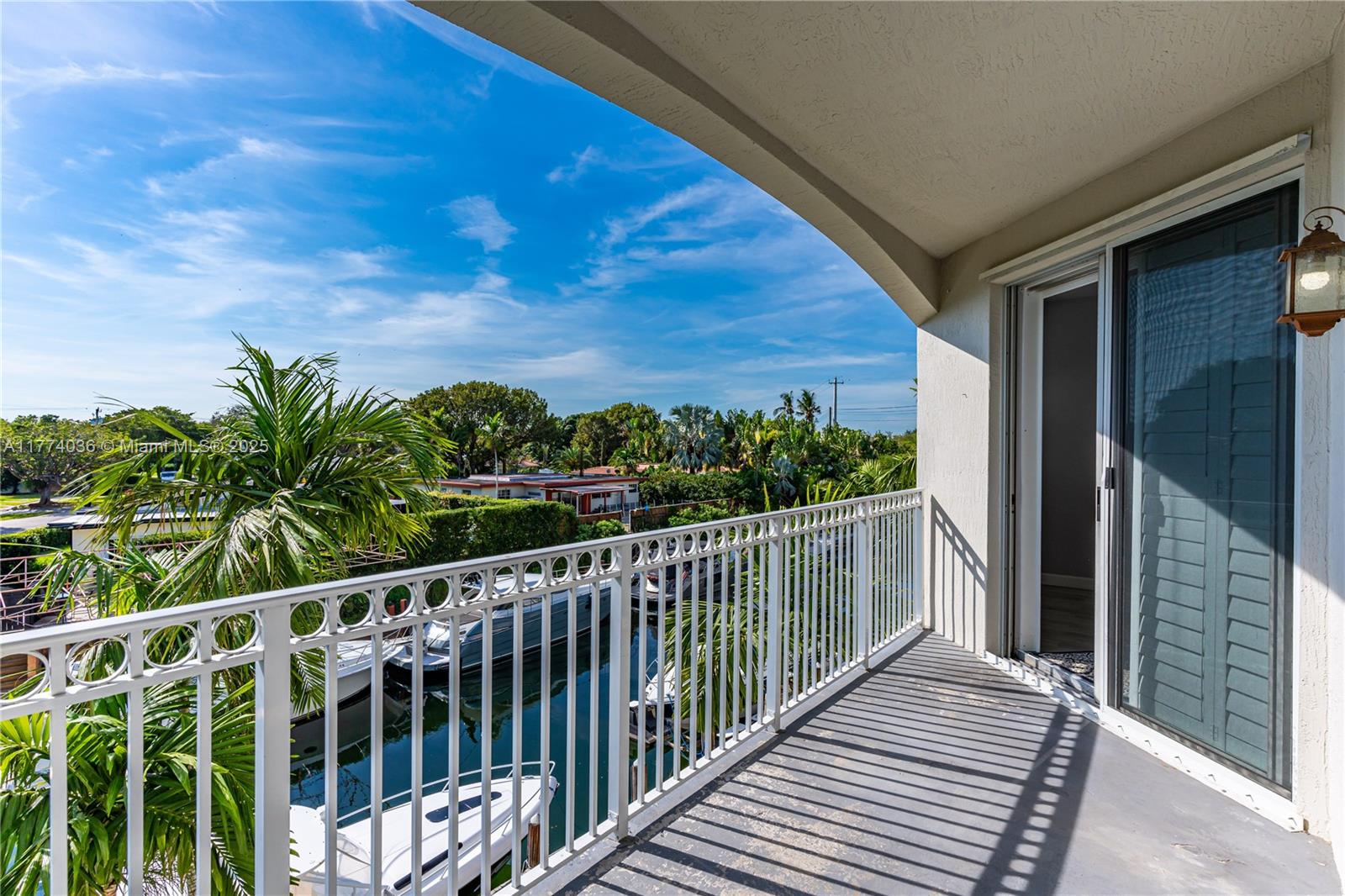 1200 NE 105th St # 35