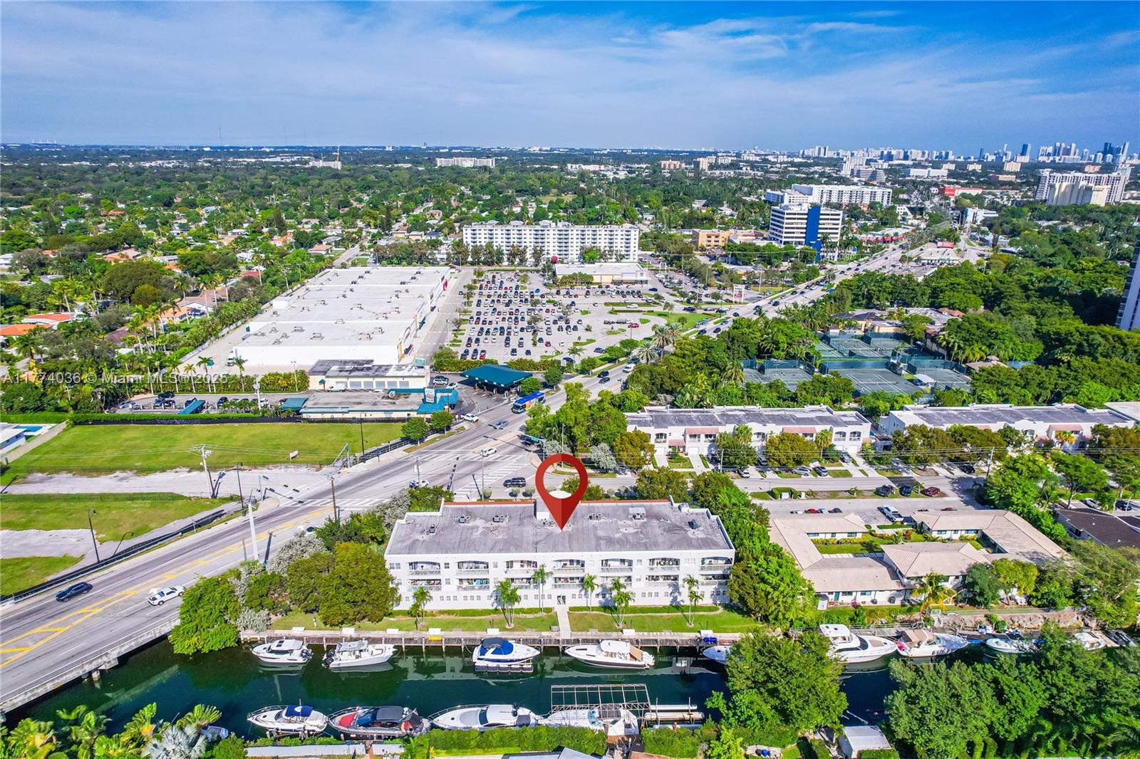 1200 NE 105th St # 35