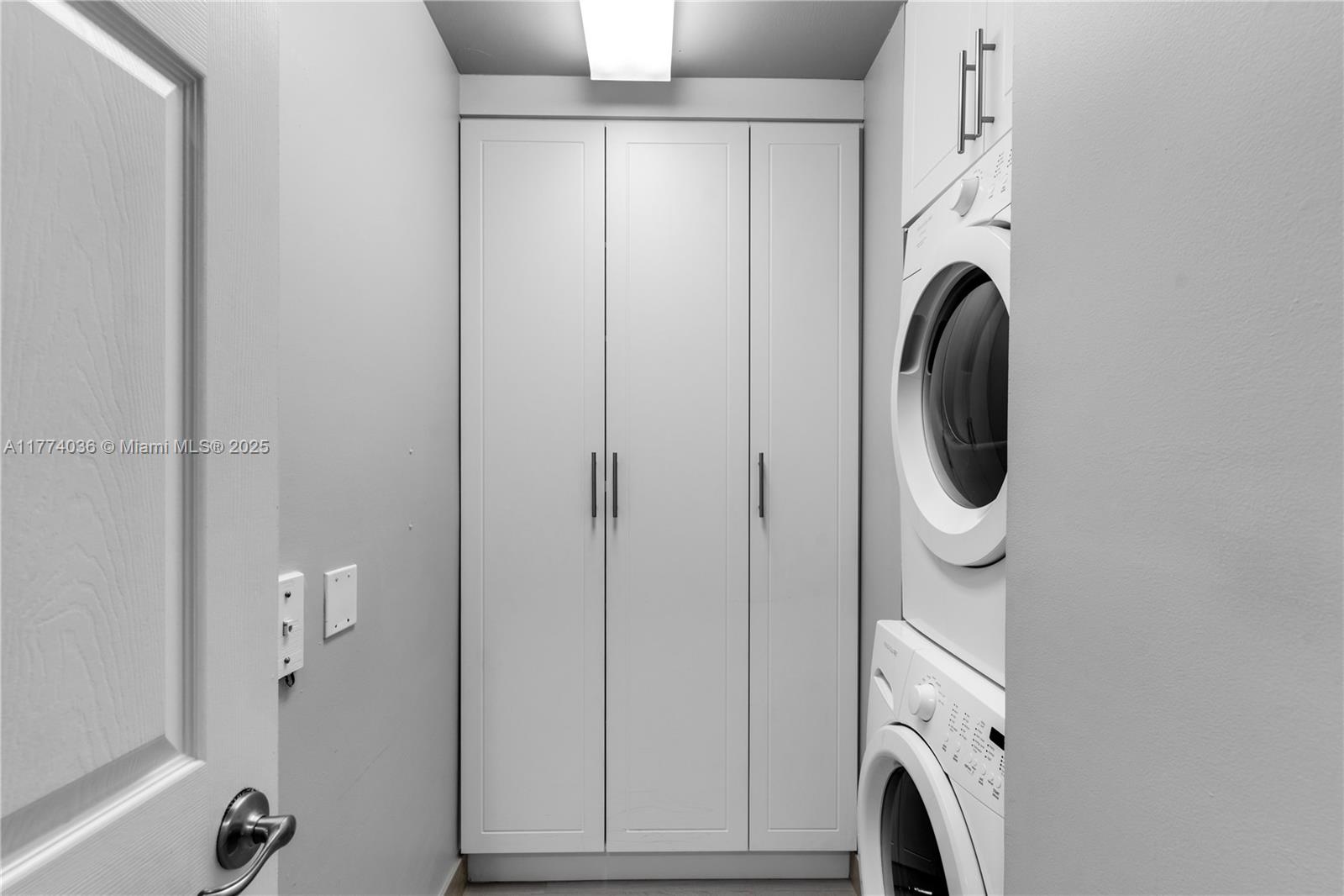 1200 NE 105th St # 35