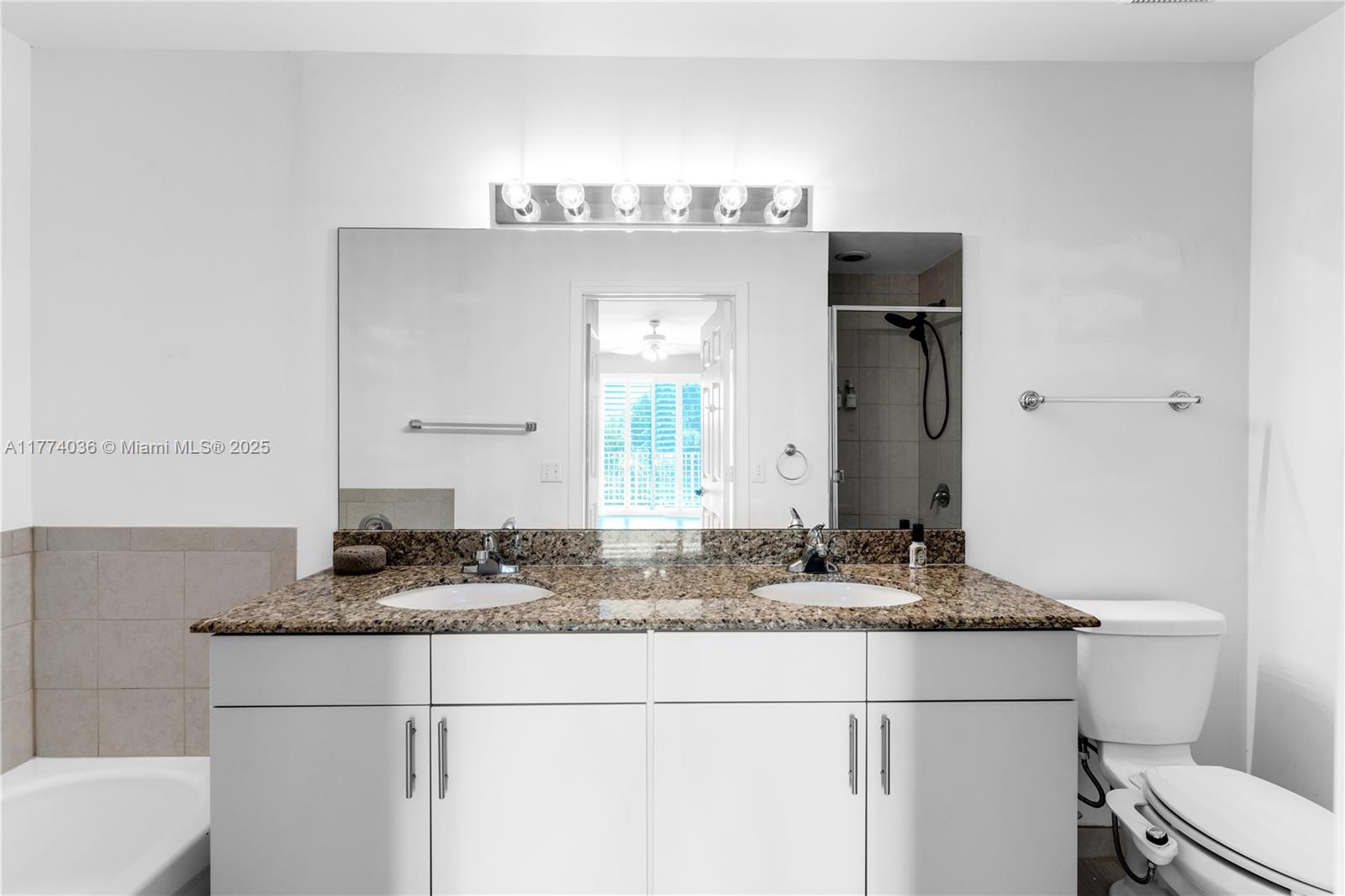 1200 NE 105th St # 35