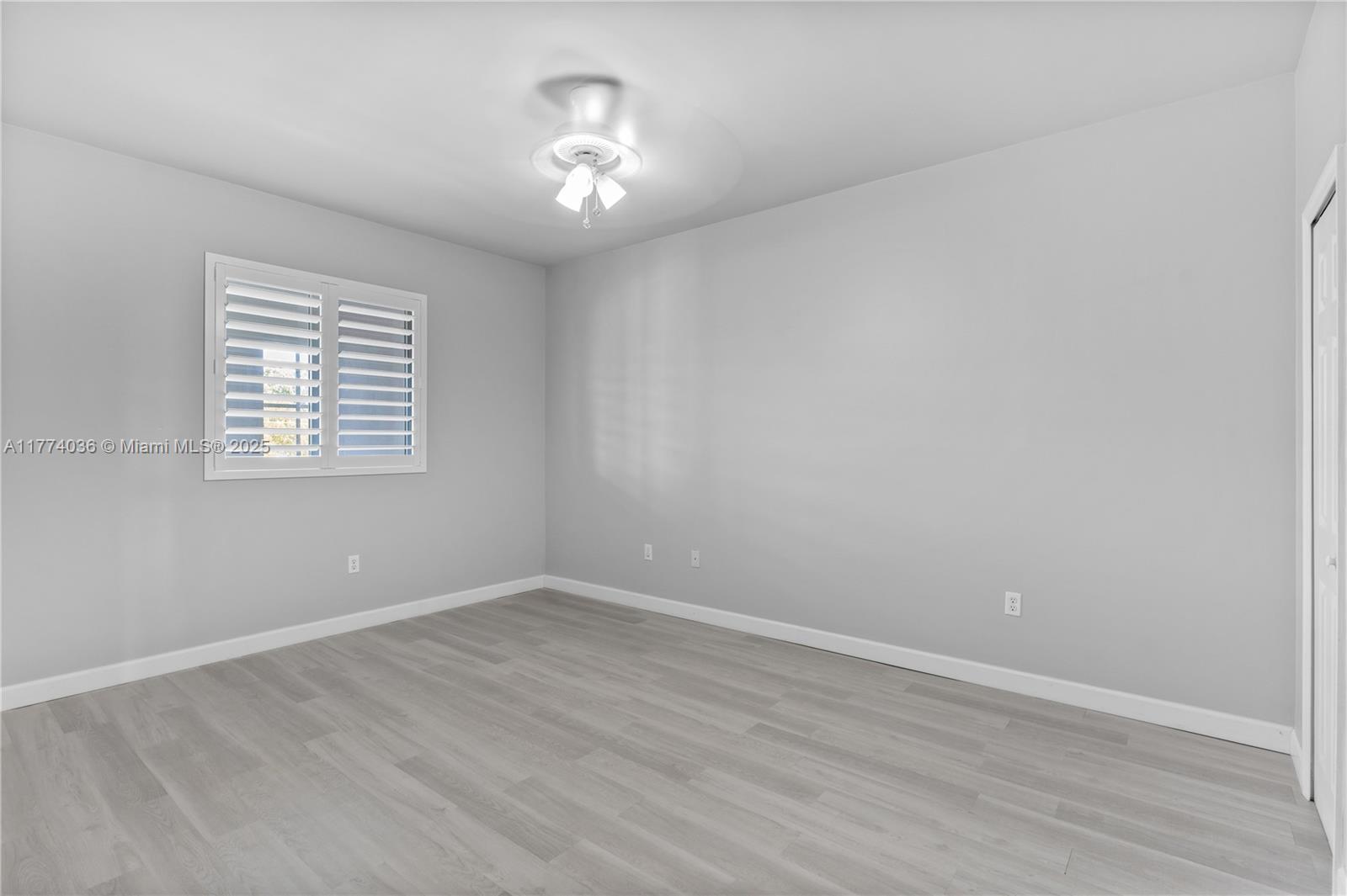 1200 NE 105th St # 35