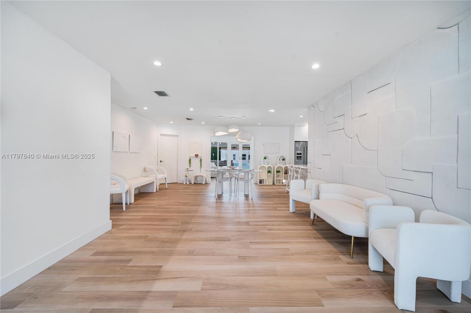 730 SW 26th Rd