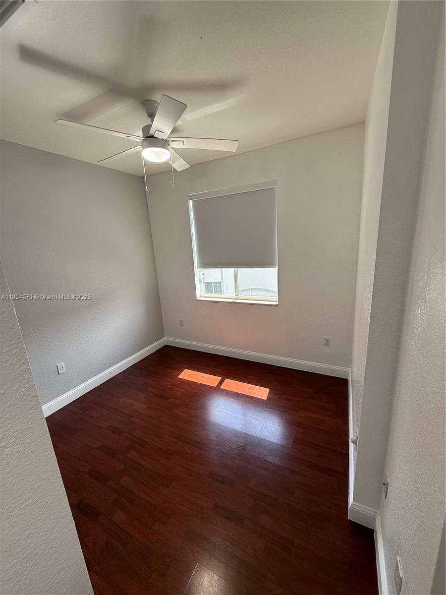 3119 NW 11th St # D2 Unit: 7-D2