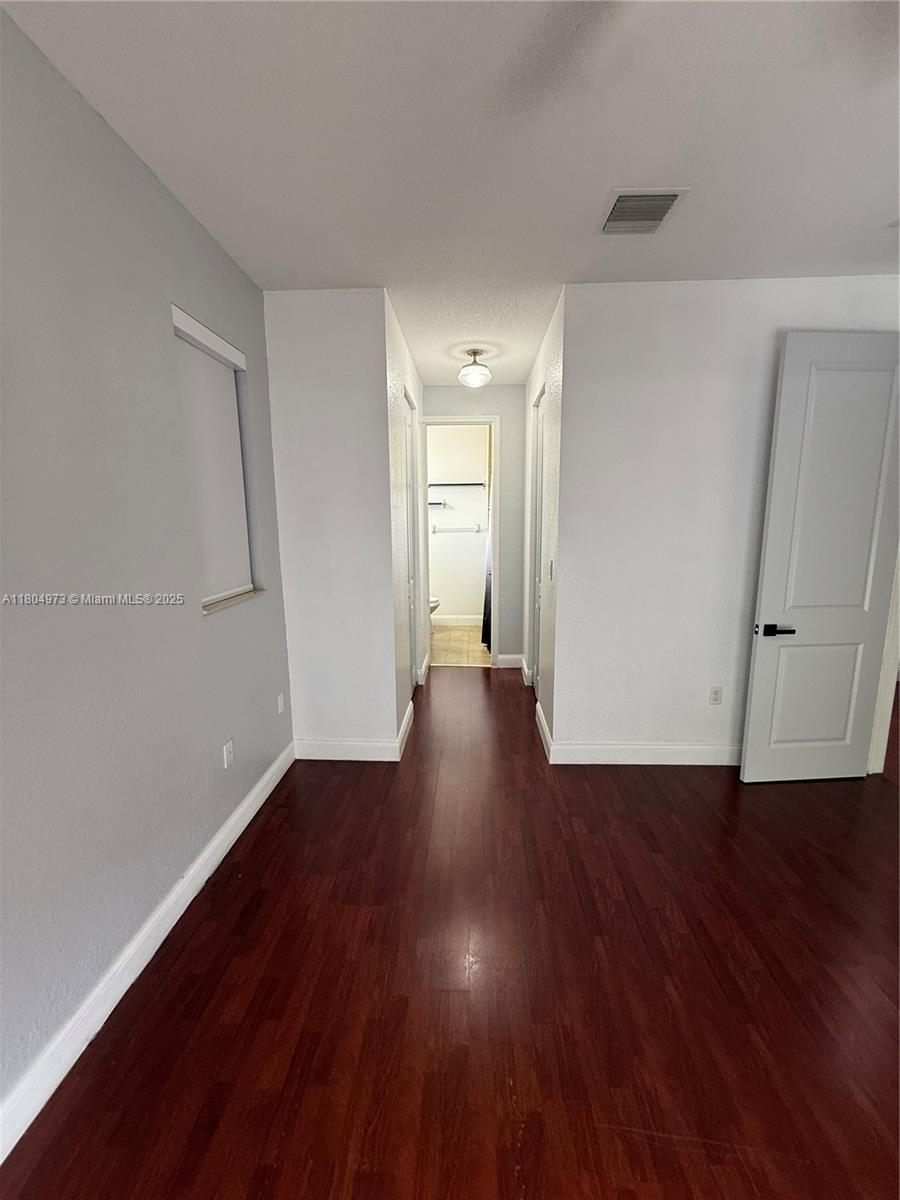 3119 NW 11th St # D2 Unit: 7-D2