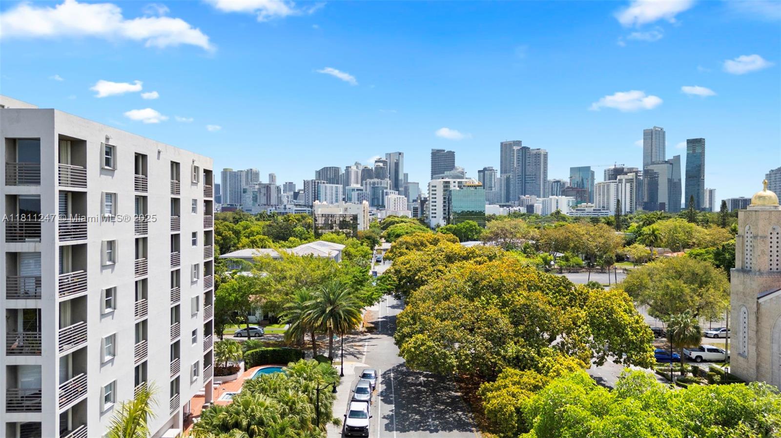 2400 SW 3rd Ave # 606