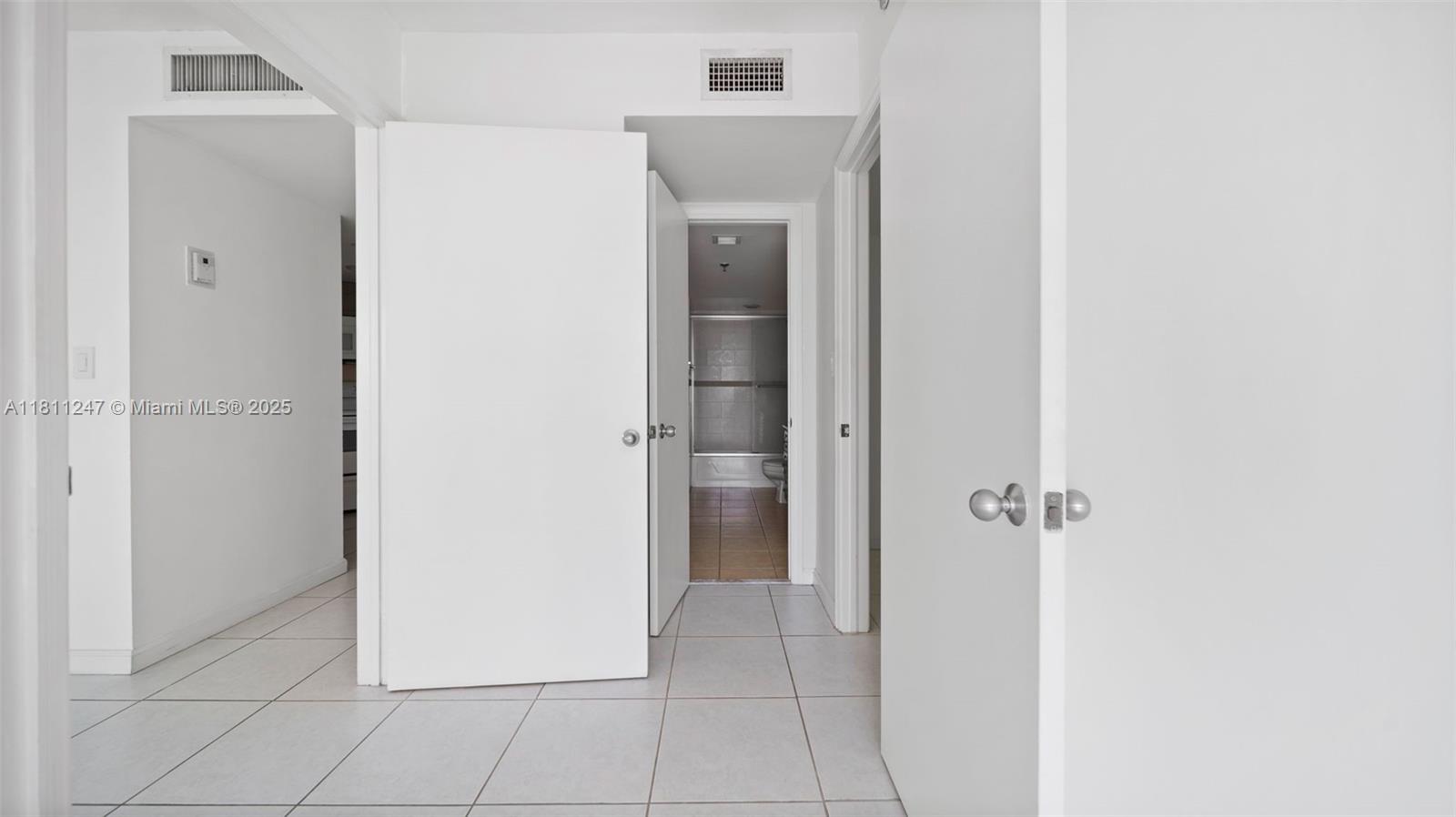 2400 SW 3rd Ave # 606