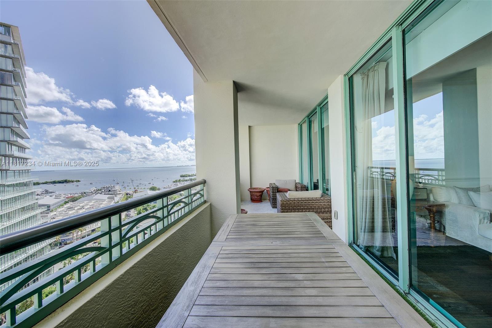 3400 SW 27th Ave # 1607