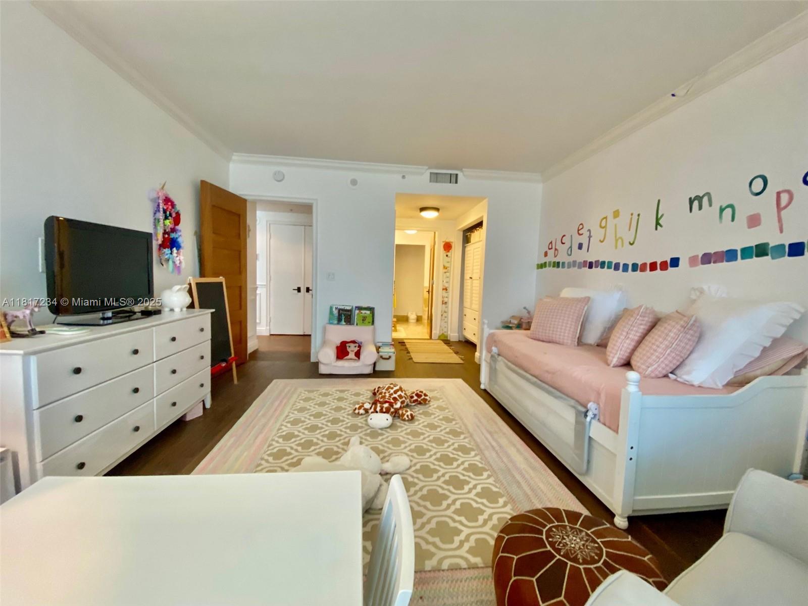 3400 SW 27th Ave # 1607