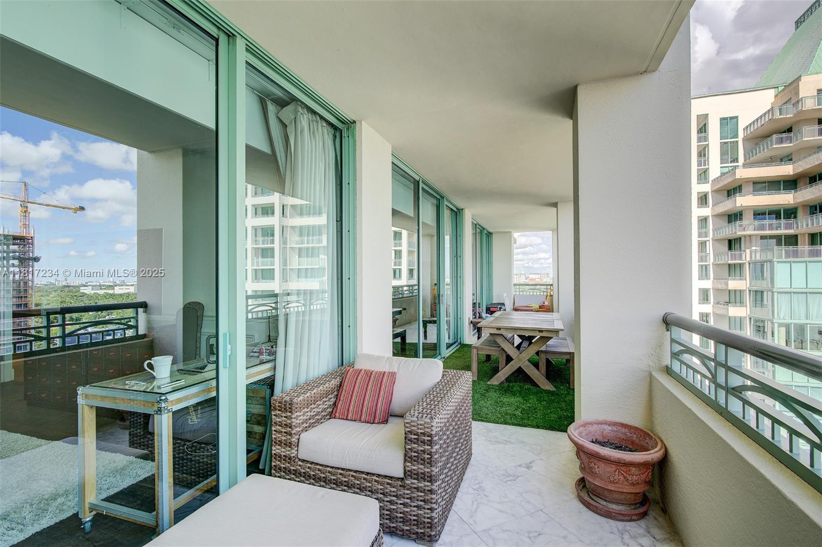 3400 SW 27th Ave # 1607