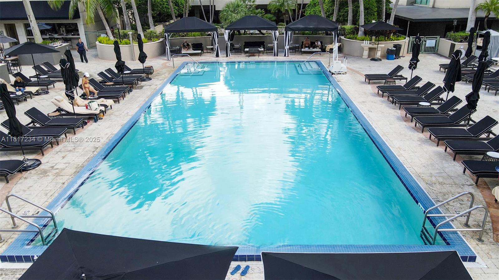 3400 SW 27th Ave # 1607