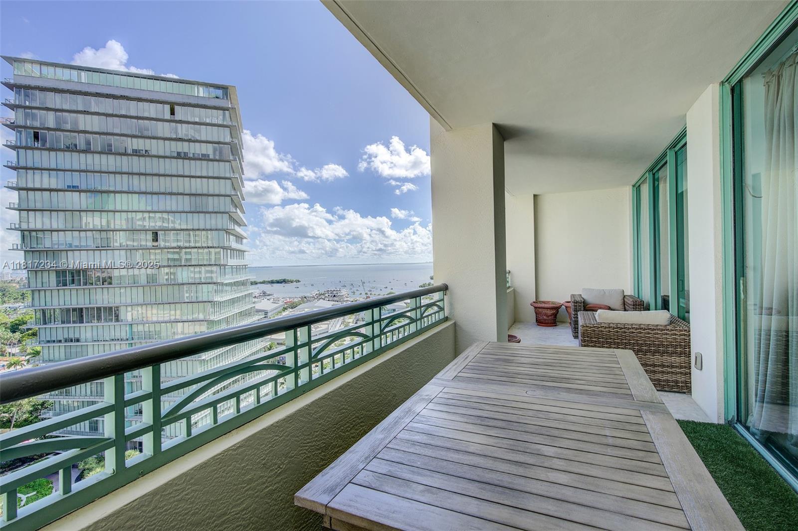 3400 SW 27th Ave # 1607