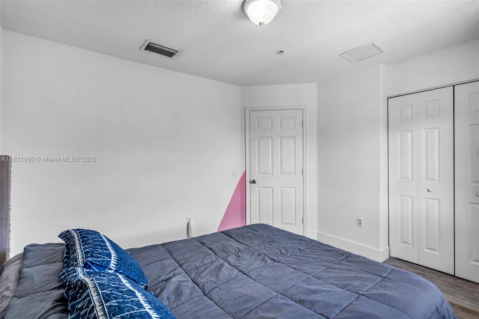 8940 NE 8th Ave # 1203