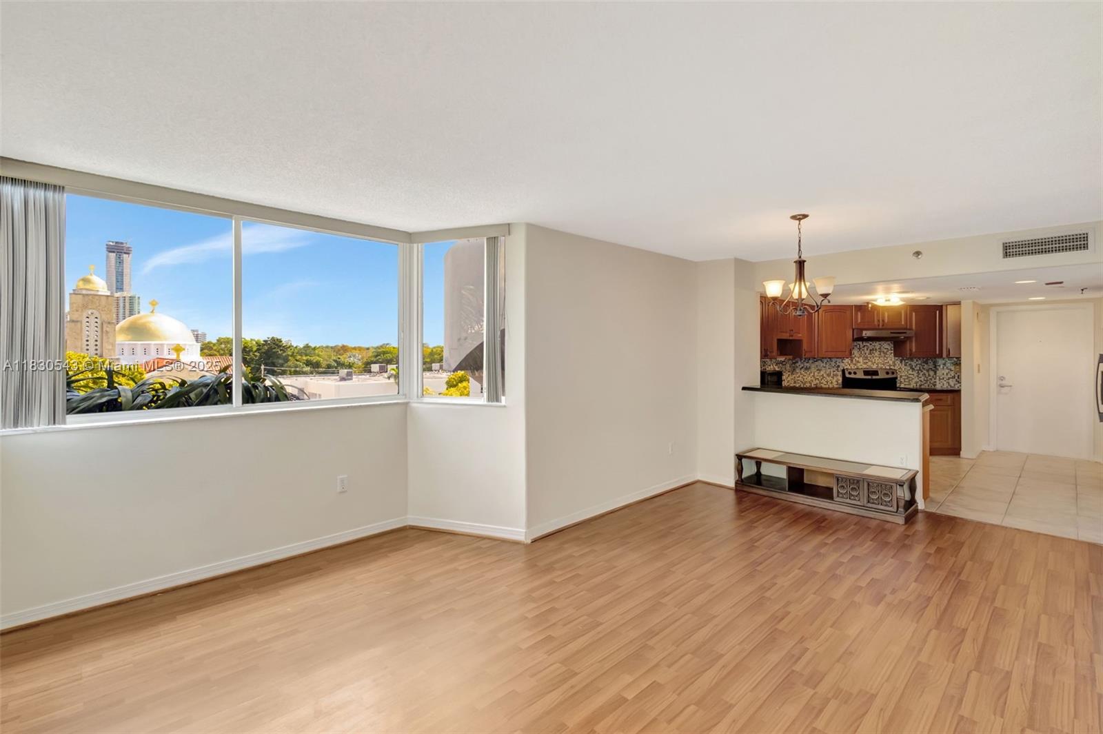 2400 SW 3rd Ave # 506