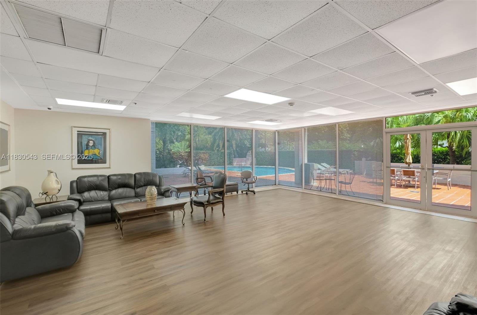 2400 SW 3rd Ave # 506