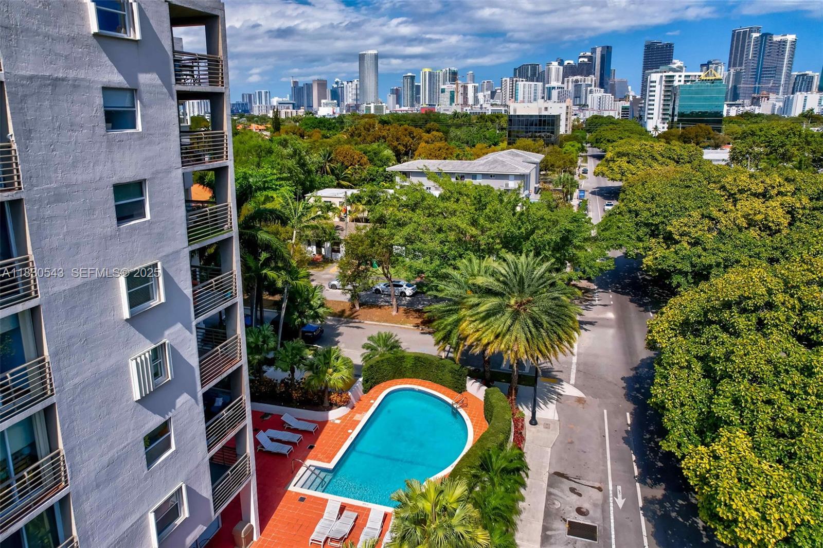 2400 SW 3rd Ave # 506