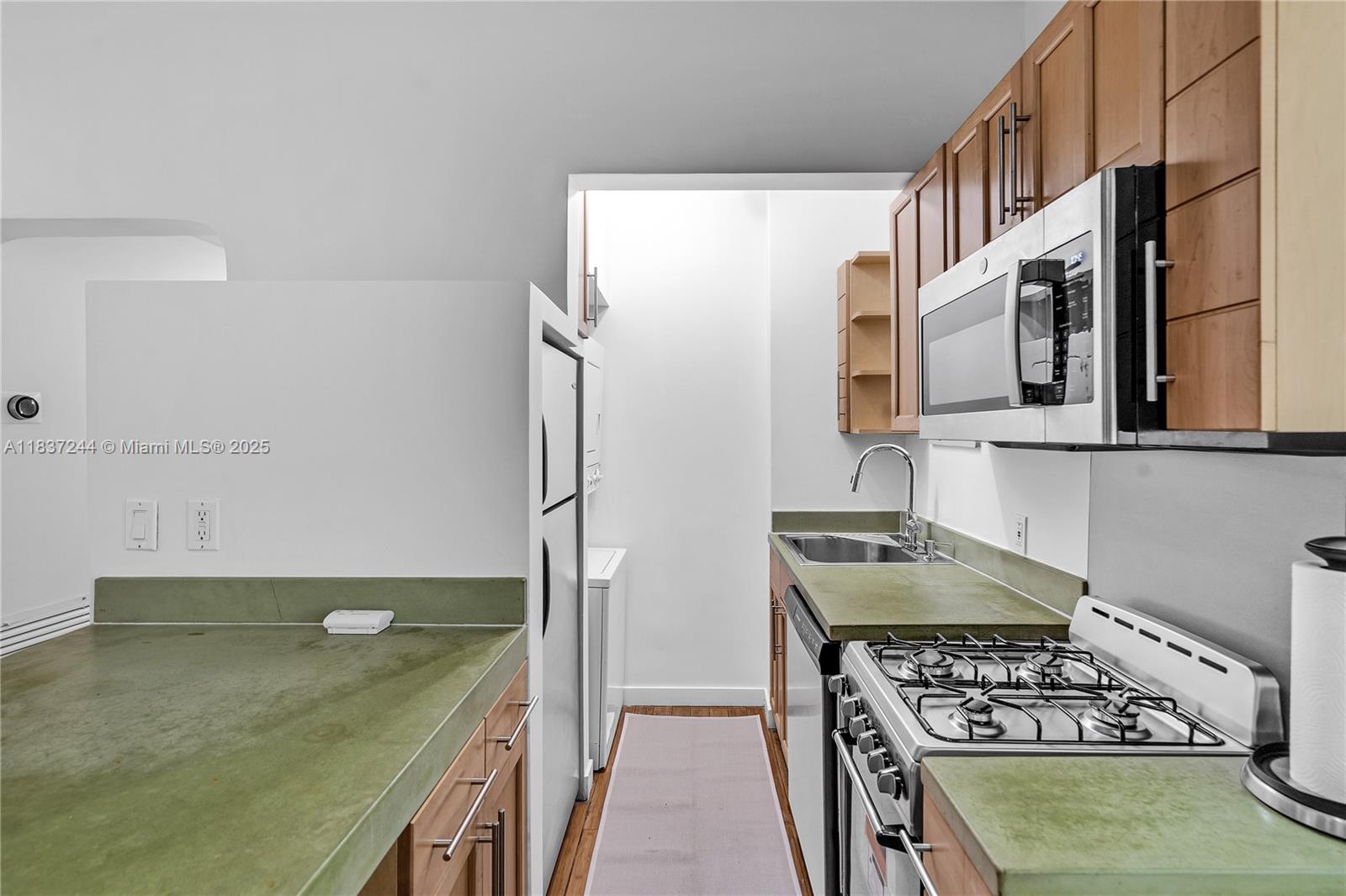 815 Euclid Ave # 7