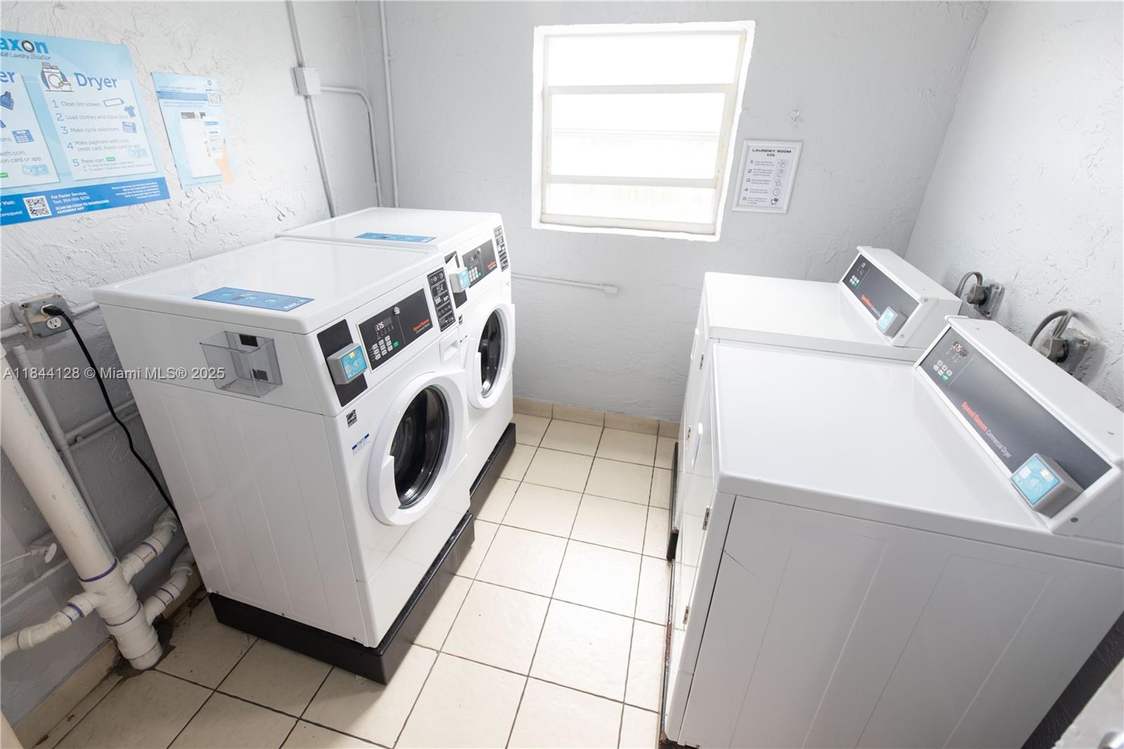 100 Edgewater Dr # 336