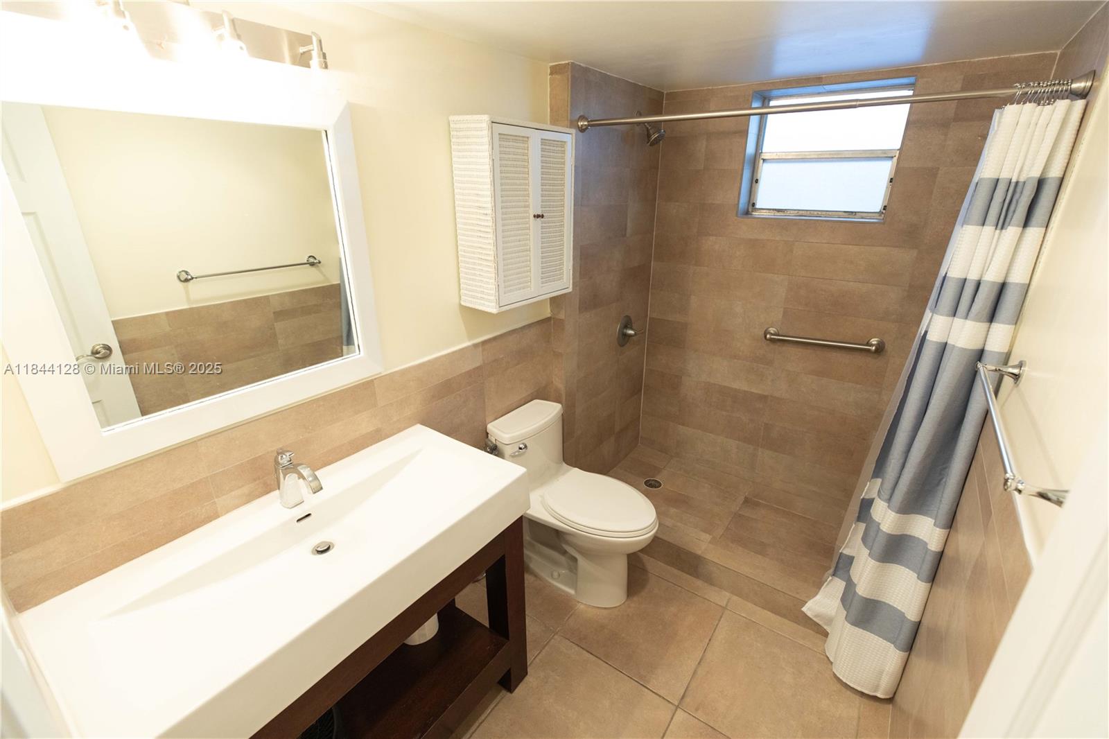 100 Edgewater Dr # 336