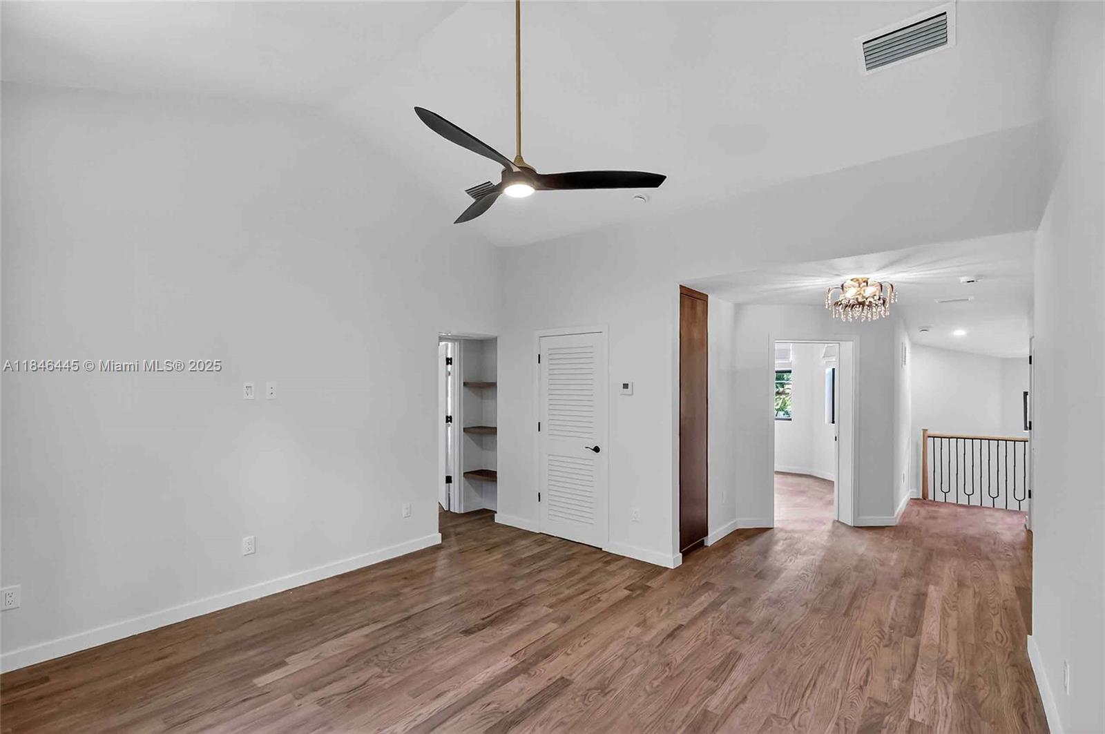 2315 Swanson Ave