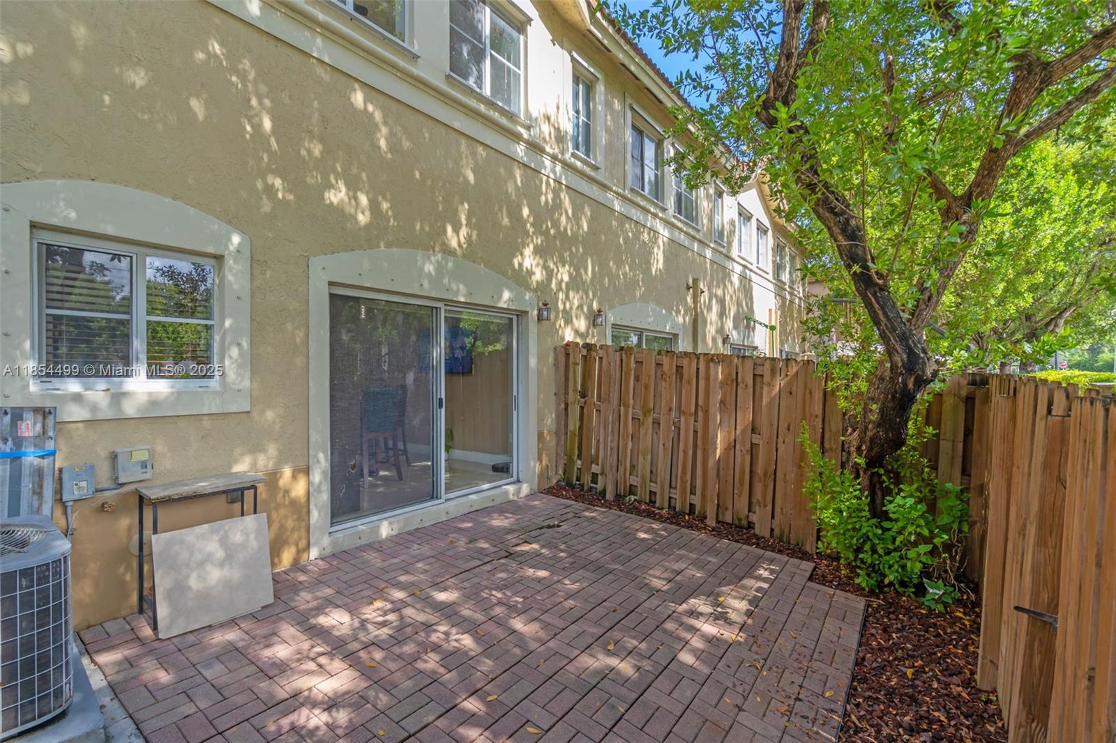 8401 NW 107th ct # 36 Unit: 4-36