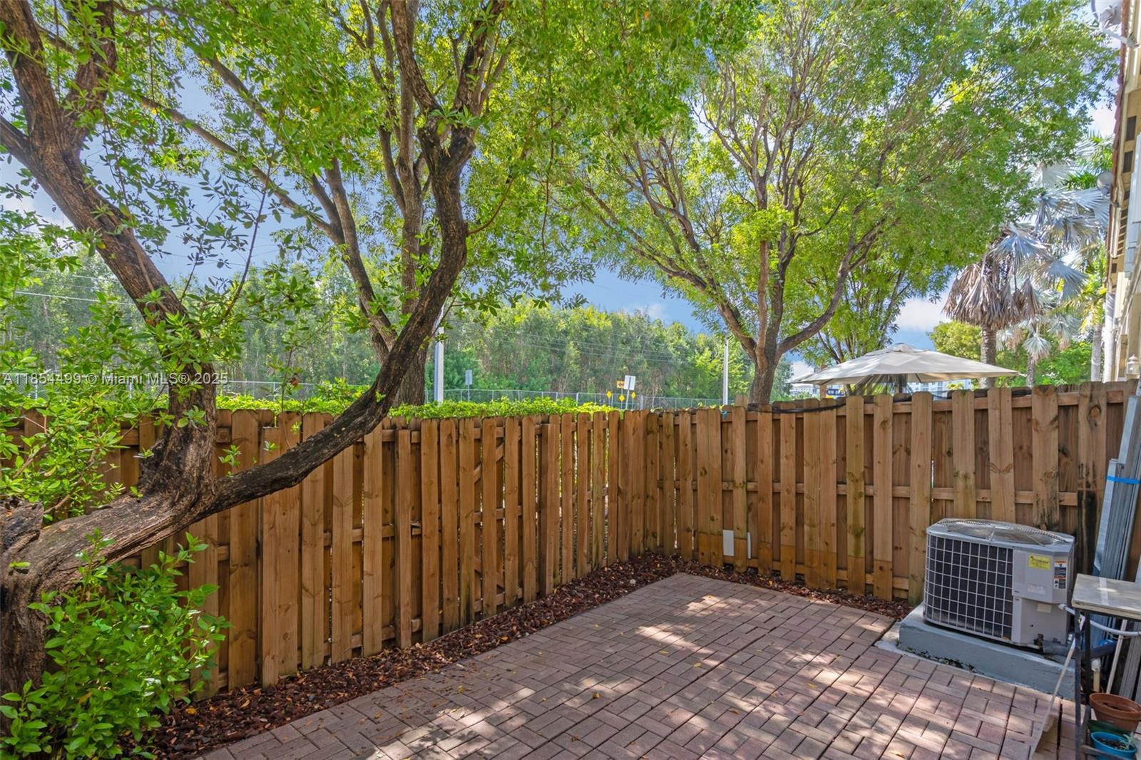 8401 NW 107th ct # 36 Unit: 4-36