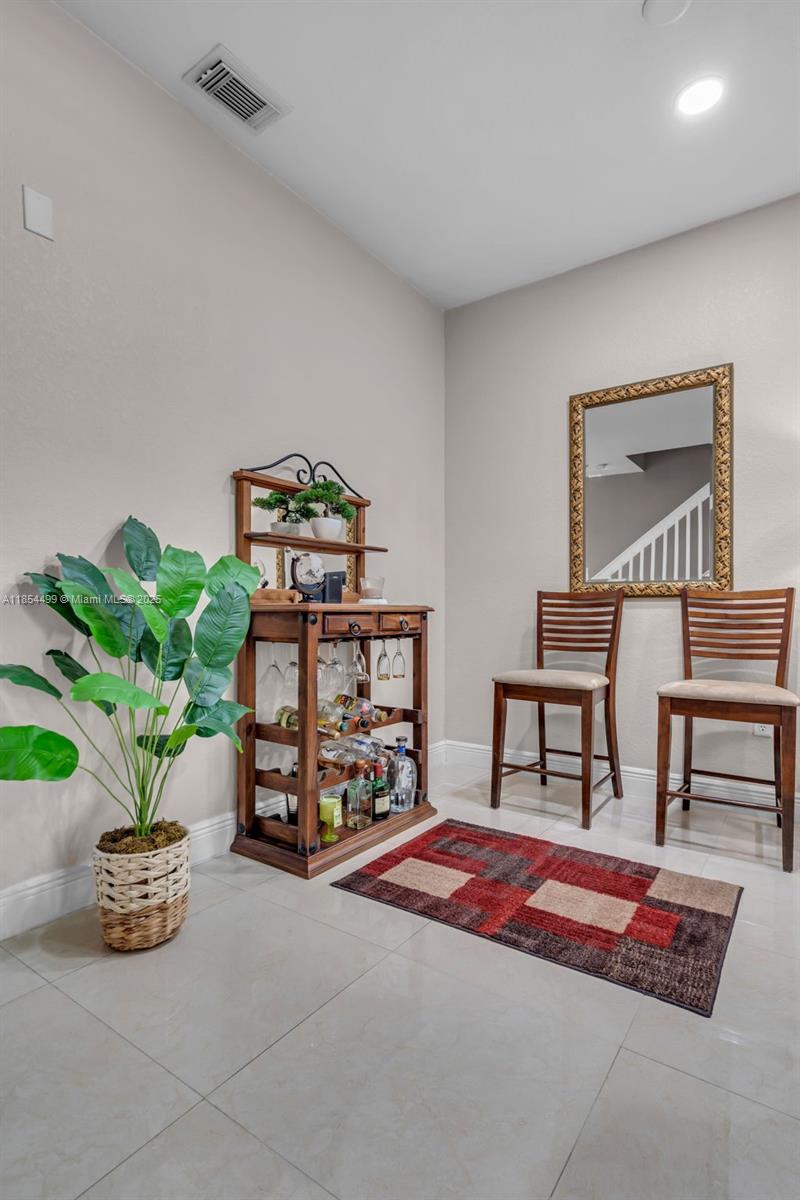 8401 NW 107th ct # 36 Unit: 4-36