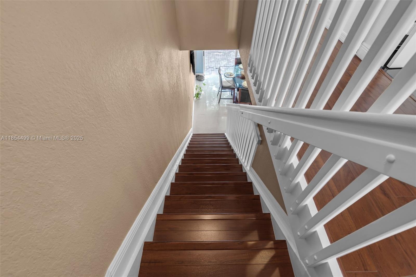 8401 NW 107th ct # 36 Unit: 4-36