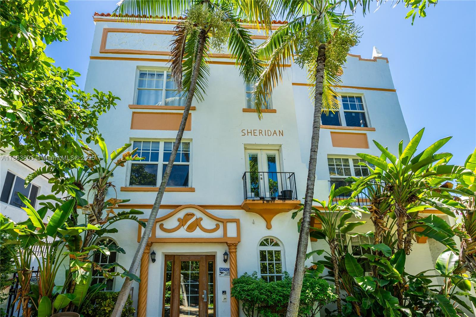 737 Jefferson Ave # 102