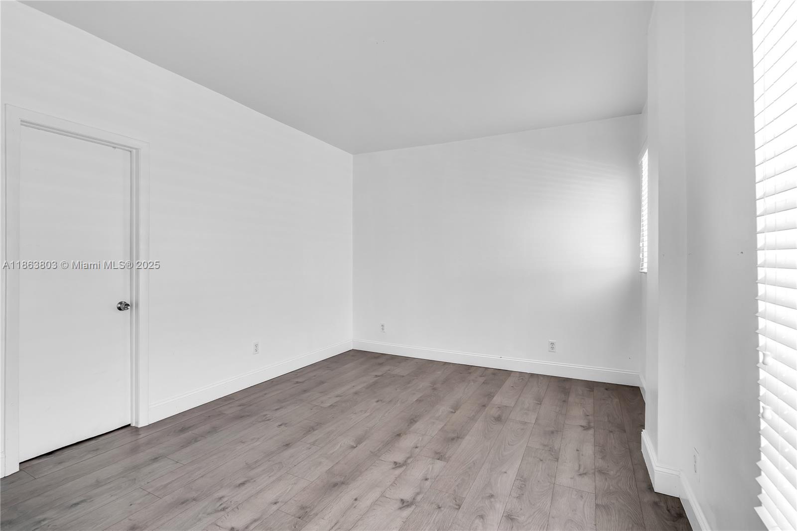 737 Jefferson Ave # 102