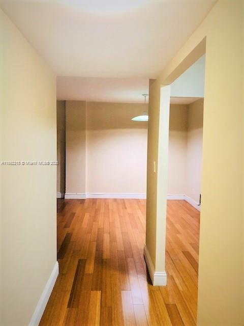 2715 Tigertail Ave # 403