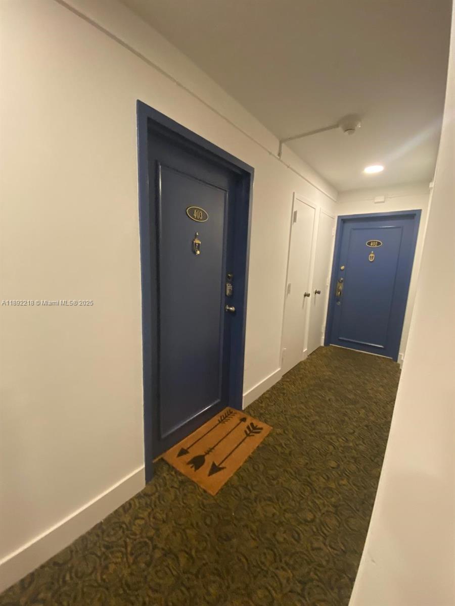 2715 Tigertail Ave # 403