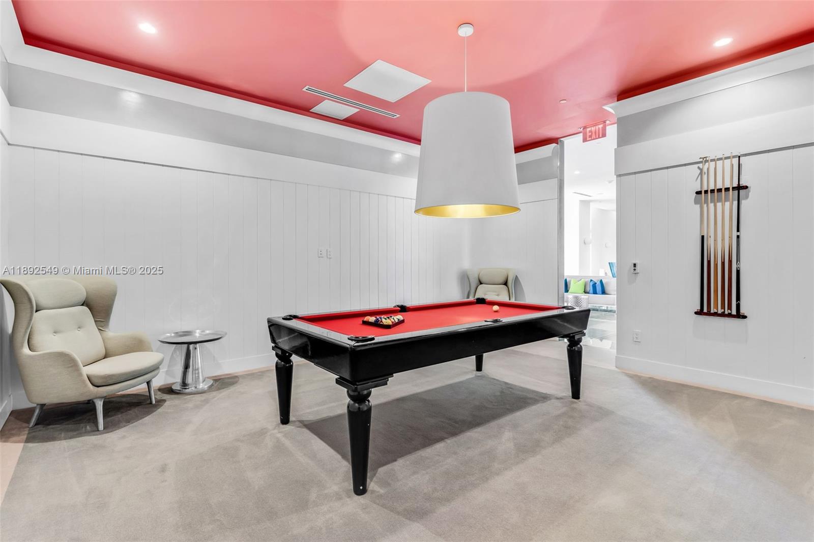 2000 Metropica Way # 2001