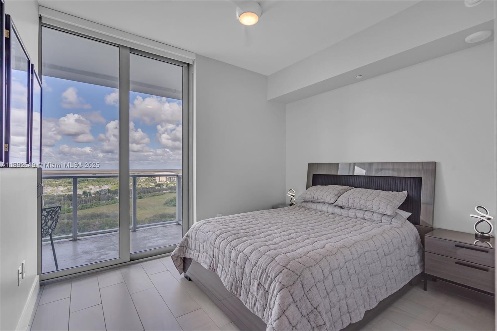 2000 Metropica Way # 2001