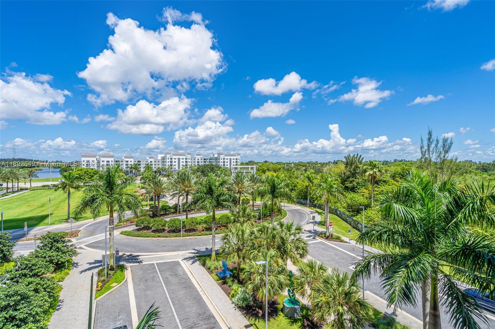 2000 Metropica Way # 2001