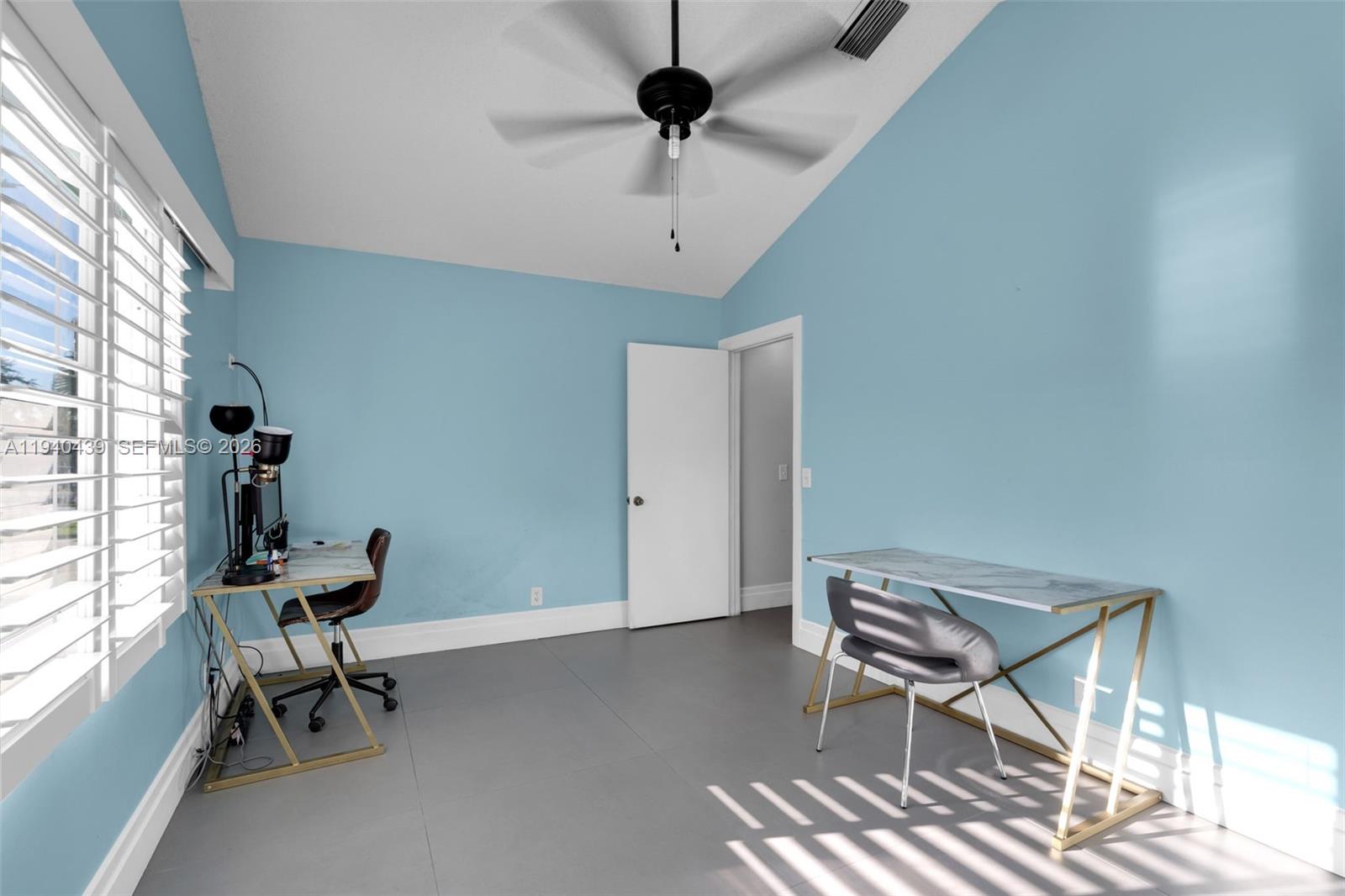 1092 NW 162nd Ave