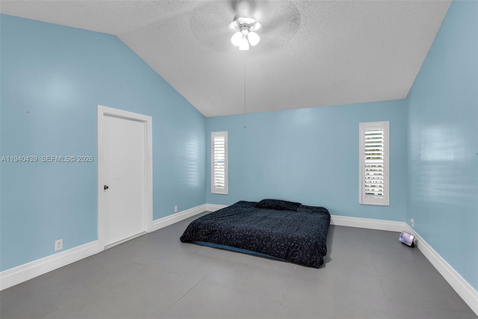 1092 NW 162nd Ave