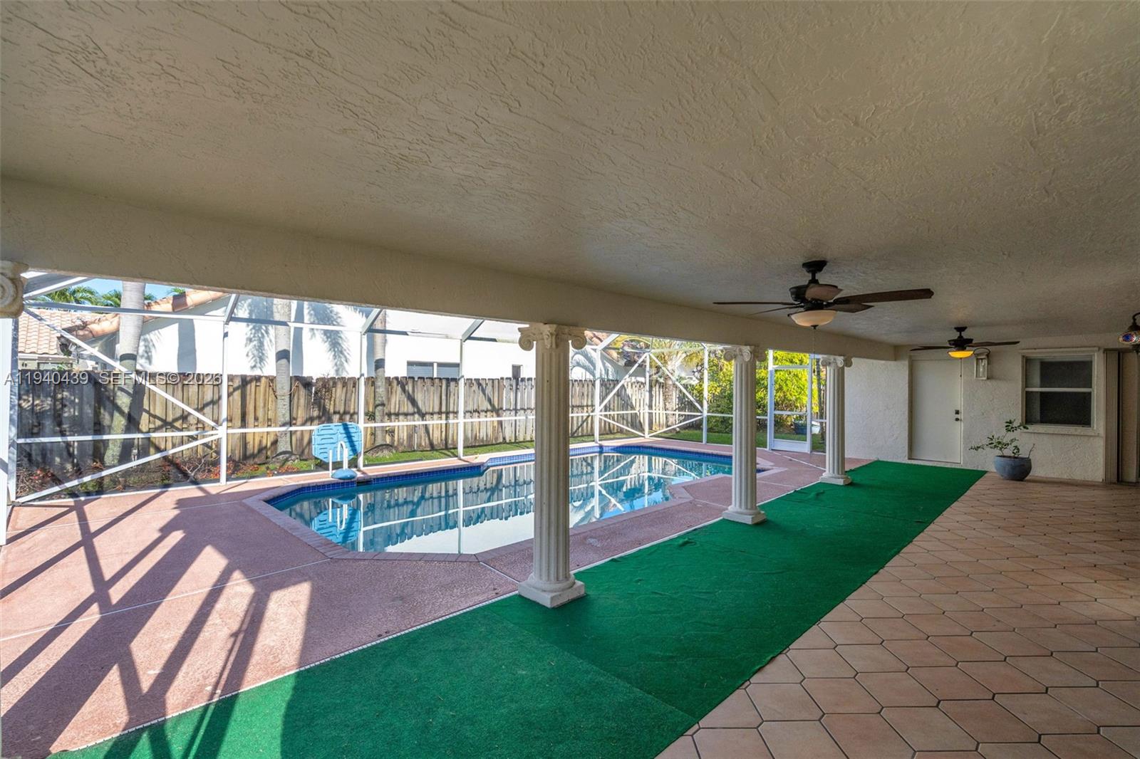 1092 NW 162nd Ave
