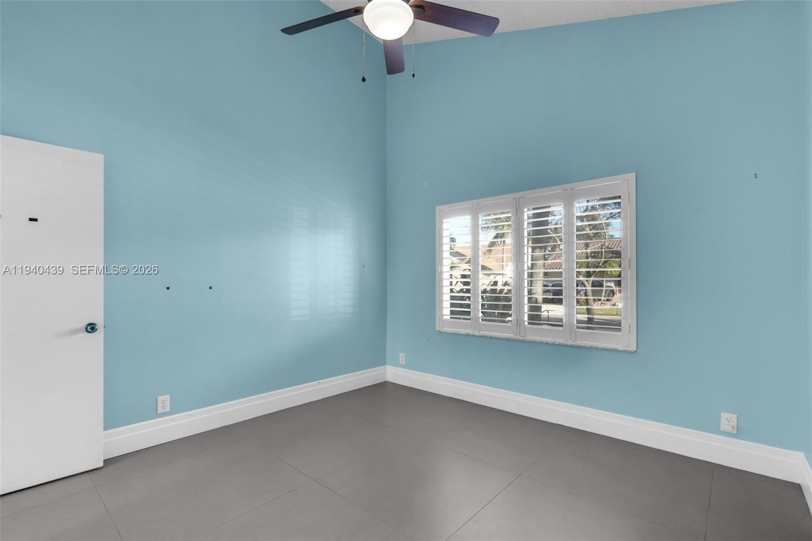 1092 NW 162nd Ave