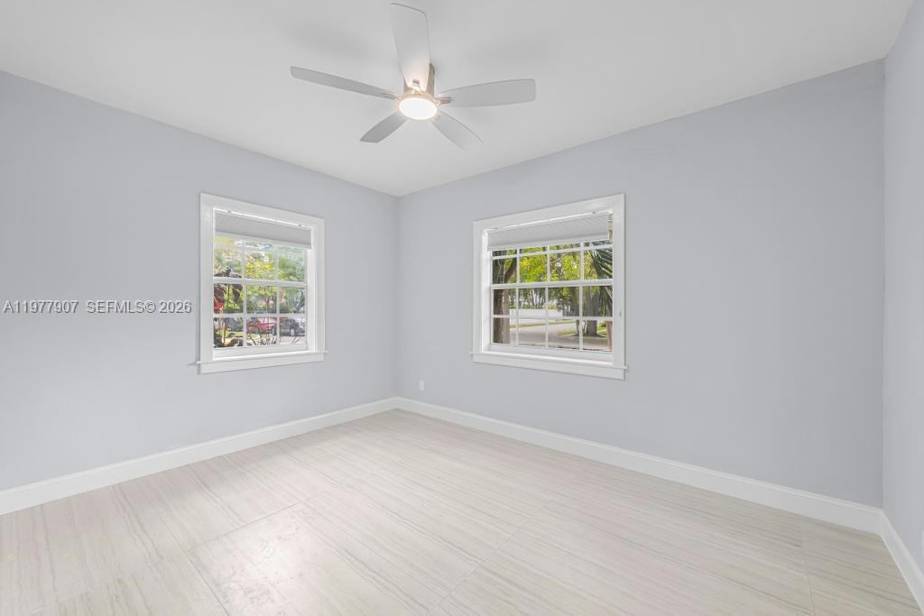 2301 Tequesta Ln