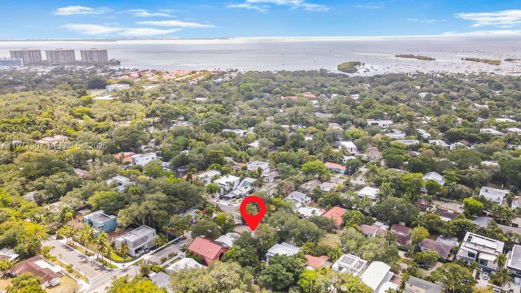 2301 Tequesta Ln