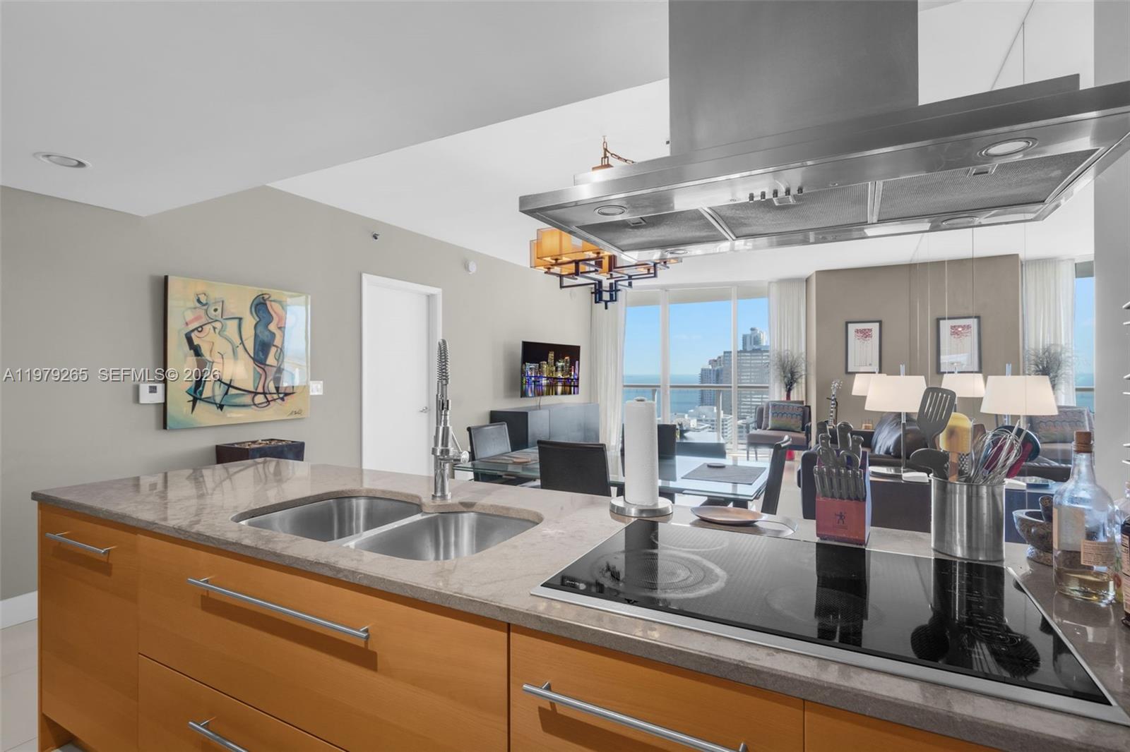 495 Brickell Ave # 2909