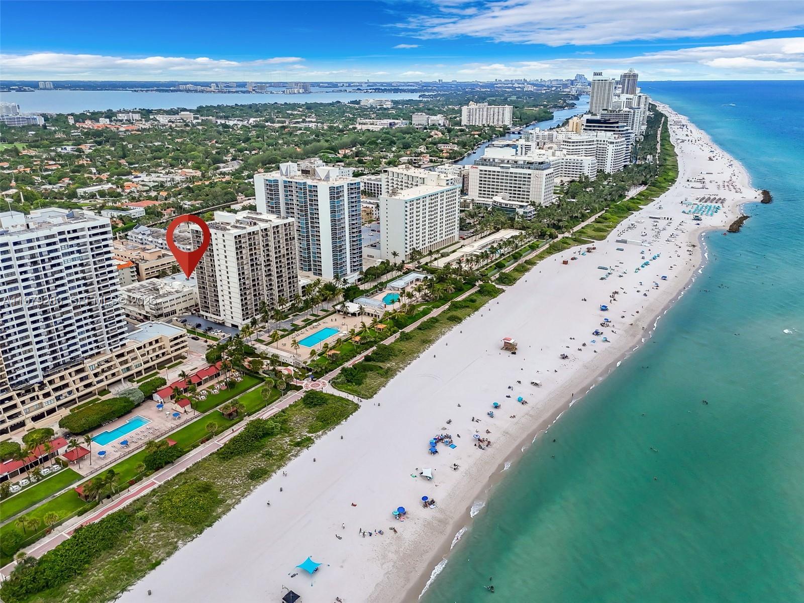 2615 Collins Ave # 21