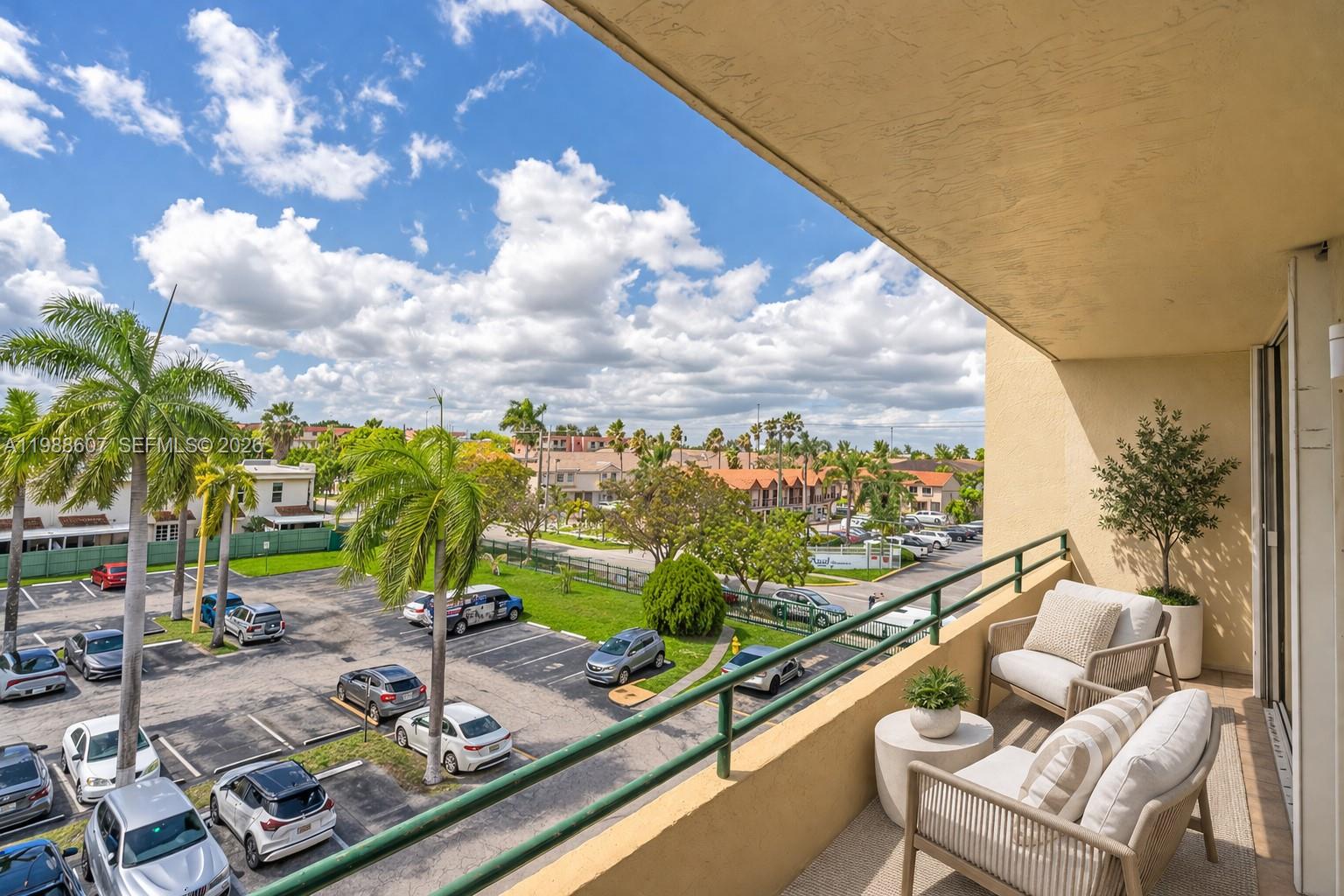 8320 NW 8th St # 414 Unit: 2-414